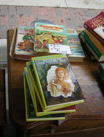 Nancy Drew and Bobsey Twin books