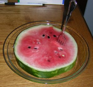 watermelon in pie pan